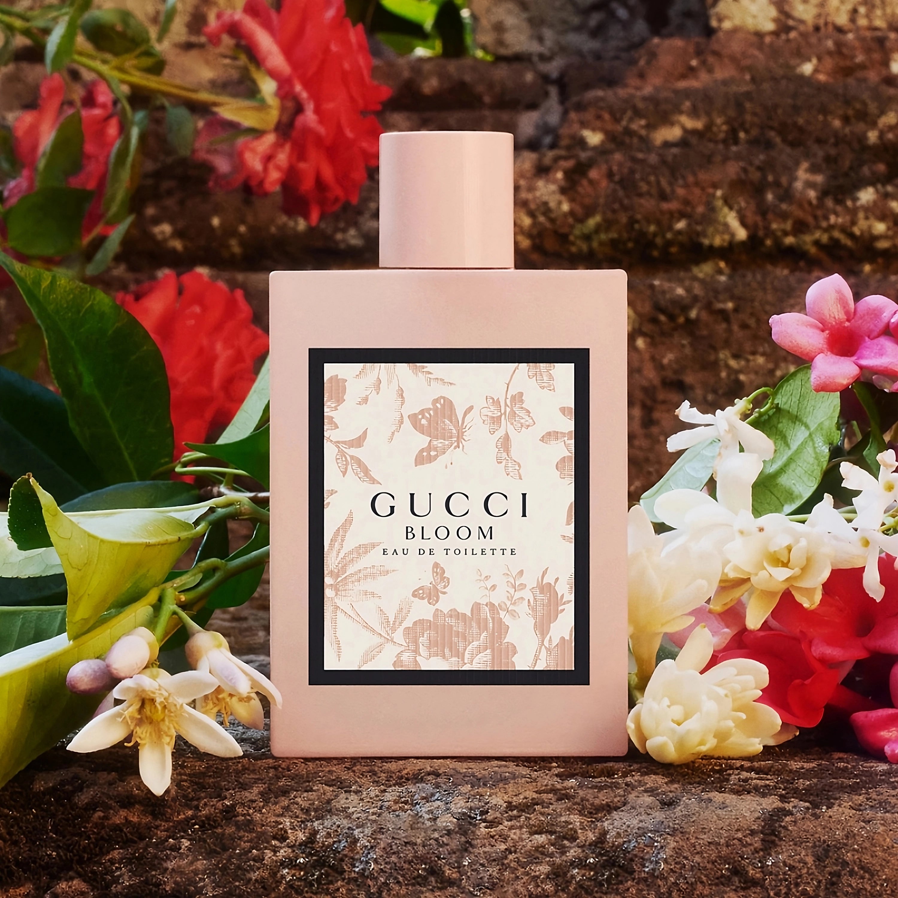 Gucci top perfume flower