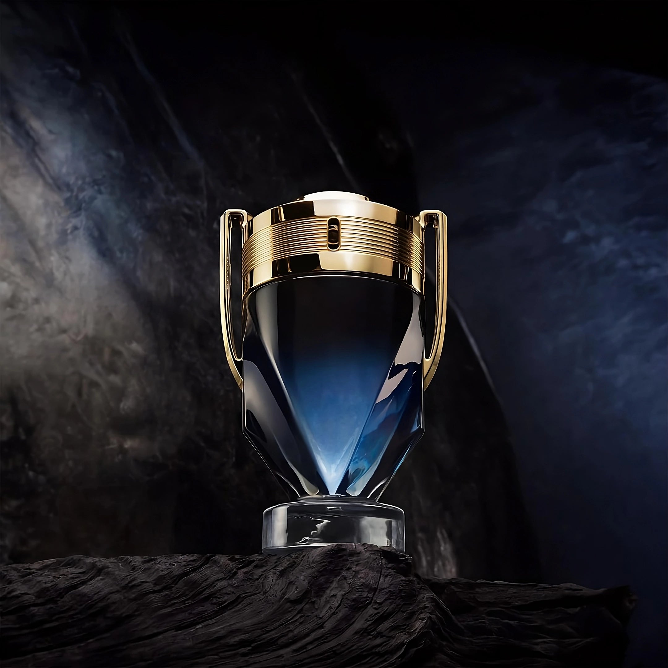 Rabanne Invictus Parfum (On-The-Go)